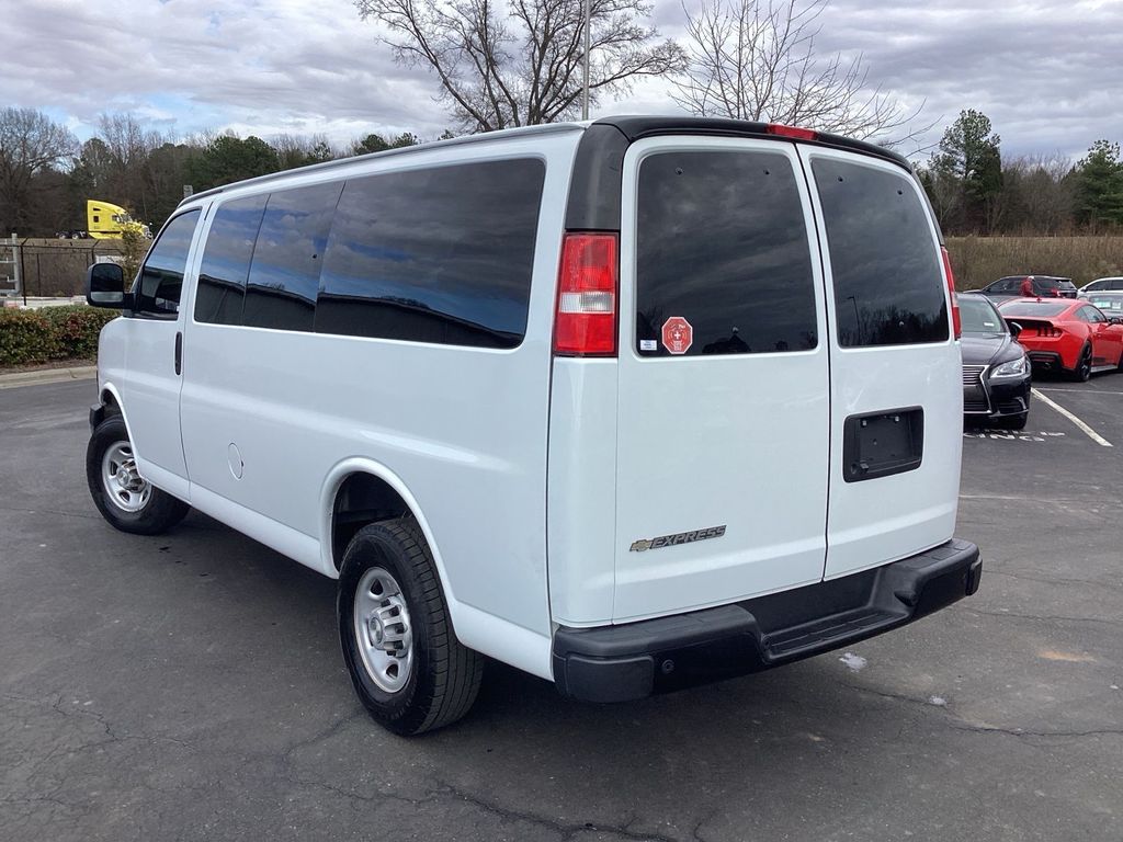 chevrolet express passenger 2023 1GAZGLFPXP1160358 image chevrolet express passenger 2023 1GAZGLFPXP1160358 image